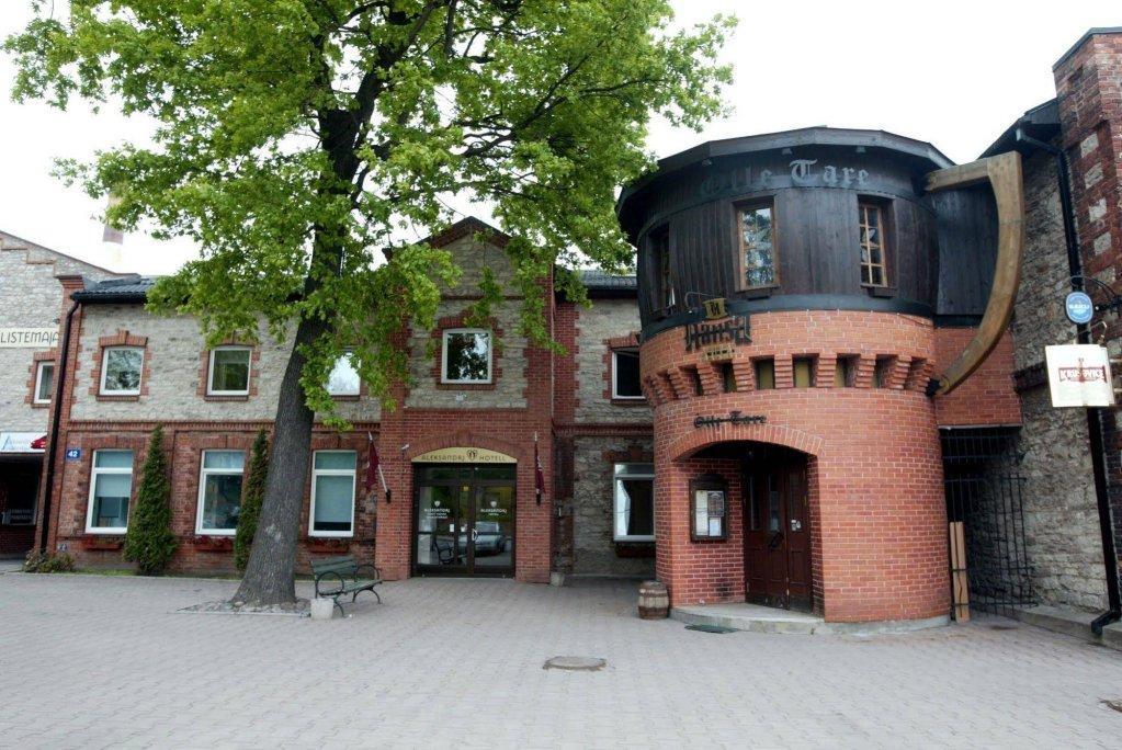 Aleksandri Hotel Tartu Exterior photo